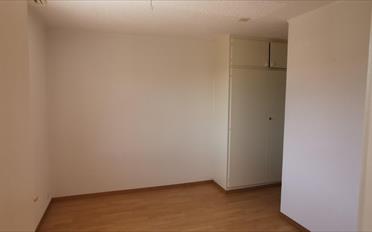 Apartment 4 rooms - image - 4