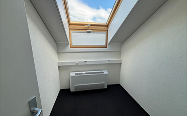 Office - image - 7