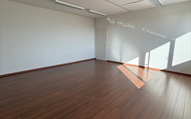 Office - image - 7