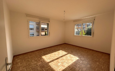 Apartment 4 rooms - image - 8