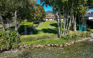 Building land - image - 3