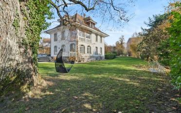 Maison 9 pièces - image - 1