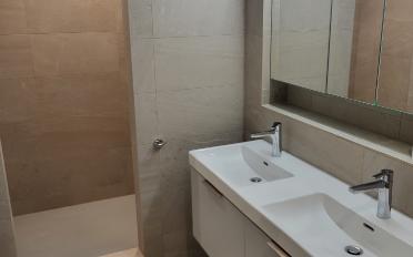 Apartment 4 rooms - image - 12