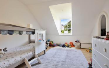 Villa 7.5 pièces - image - 9