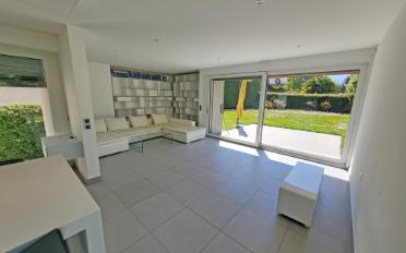 Villa 8 pièces - image - 4