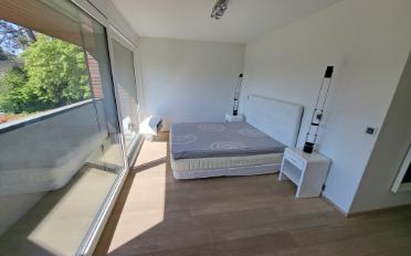 Villa 8 pièces - image - 8