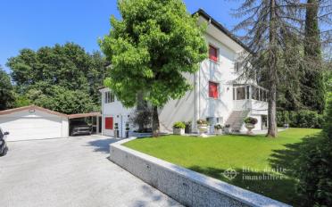 Villa 12 Zimmer - image - 1
