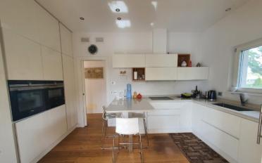 Villa 7 rooms - image - 9