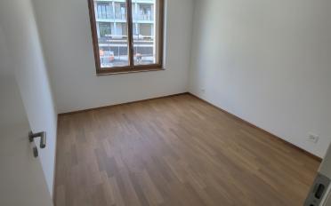 Apartment 4 rooms - image - 11