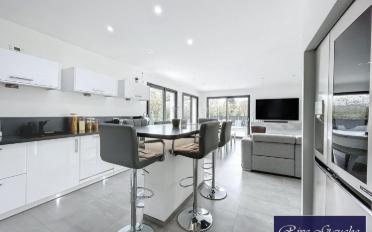 Single house 5 rooms - image - 4