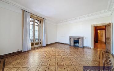 Apartment 9 rooms - image - 8