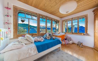Chalet 9.5 pièces - image - 13