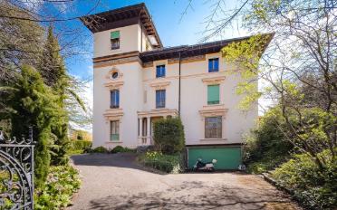 Villa 17.5 pièces - image - 10