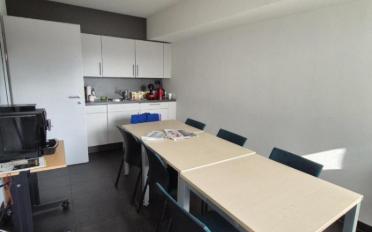 Bureau - image - 11