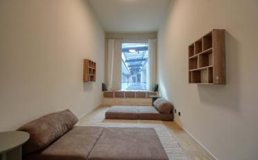 Studio - image - 25