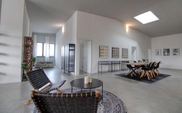Studio - image - 15