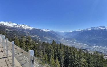 Attic flat 7.5 rooms - image - 3