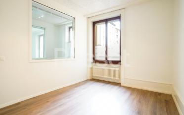 Office - image - 8
