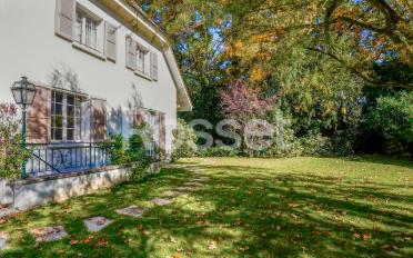 Single house 8 rooms - image - 1