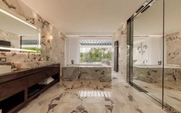 Villa 20 pièces - image - 12