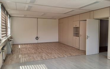 Bureau - image - 10