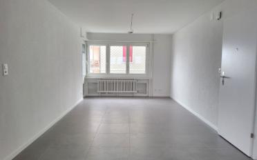 Apartment 4 rooms - image - 2