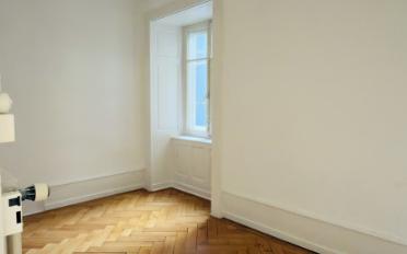Apartment 4 rooms - image - 4
