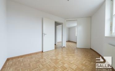 Apartment 4 rooms - image - 13