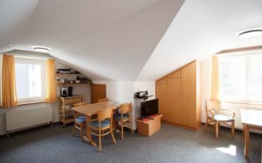 Appartement meublé 2.5 pièces - image - 3