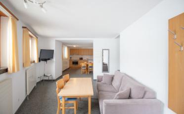 Residential building 19 rooms - image - 6