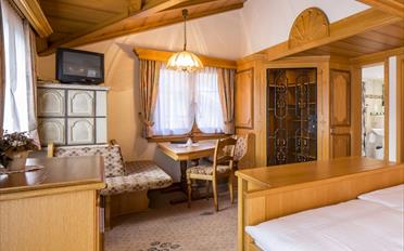 Hotel - image - 11
