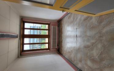Office - image - 8