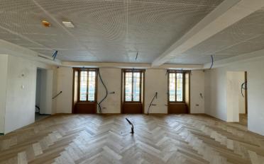 Office - image - 2