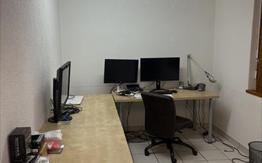 Office - image - 6