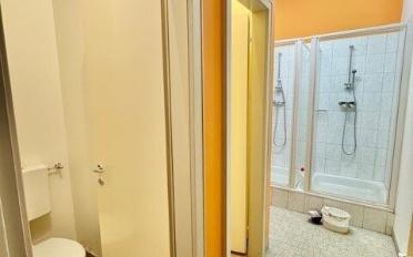 Commercial - image - 10