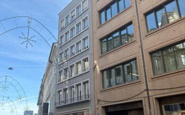 Office - image - 3