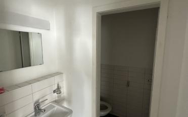 Office - image - 8