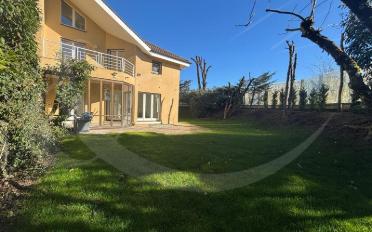 Villa 8 rooms - image - 1
