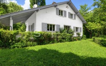 Single house 8 rooms - image - 1