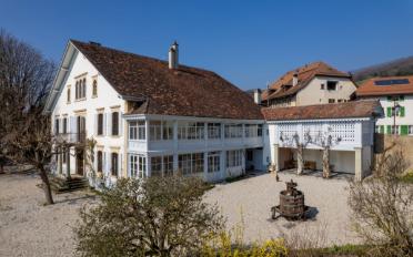 Single house 12 rooms - image - 1