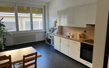 Bureau - image - 3