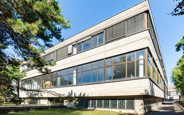 Bureau - image - 1