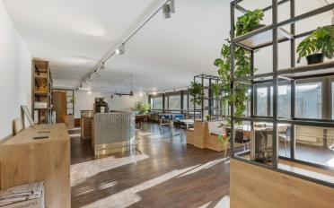Office - image - 8