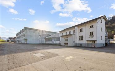 Office - image - 10