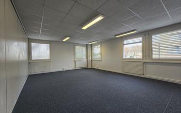 Office - image - 7