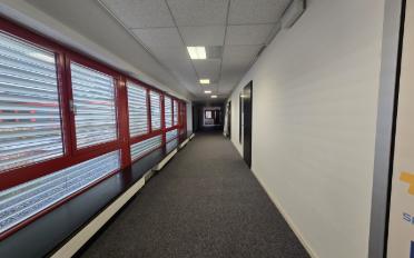 Bureau - image - 2