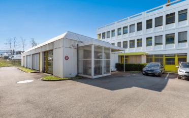 Office - image - 5