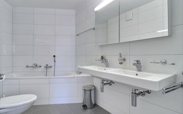 Bureau 4.5 pièces - image - 10