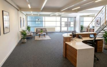 Bureau - image - 1