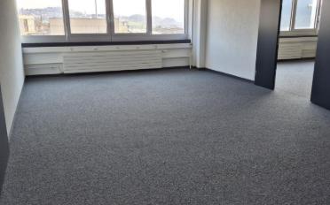 Office - image - 4